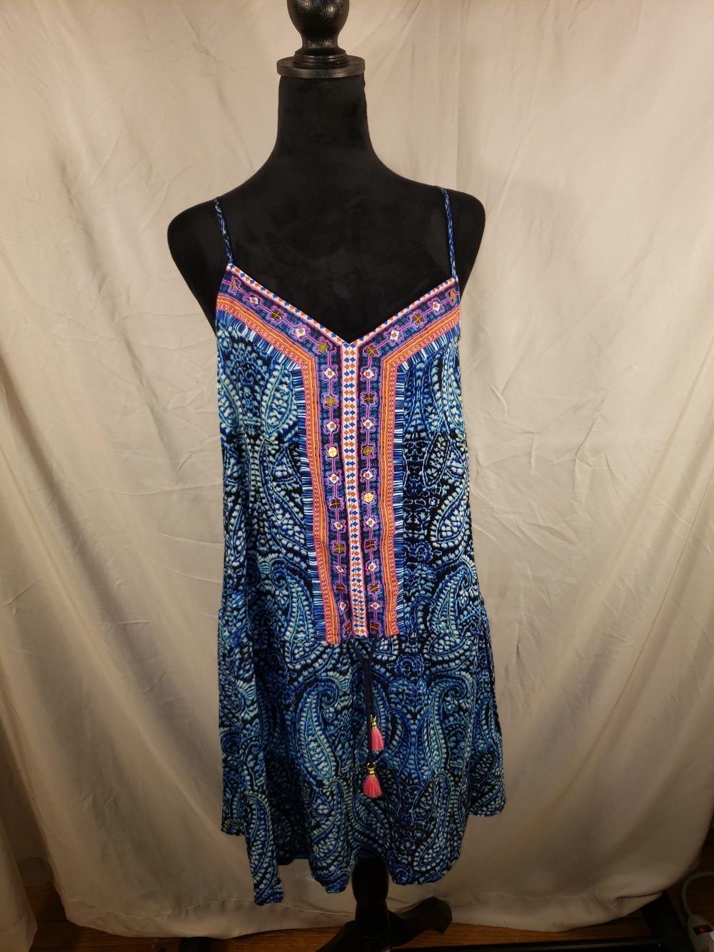 Nanette Lepore pink label with blue patterned fabric Swimsuit Coverup - L - Picture 1 of 5
